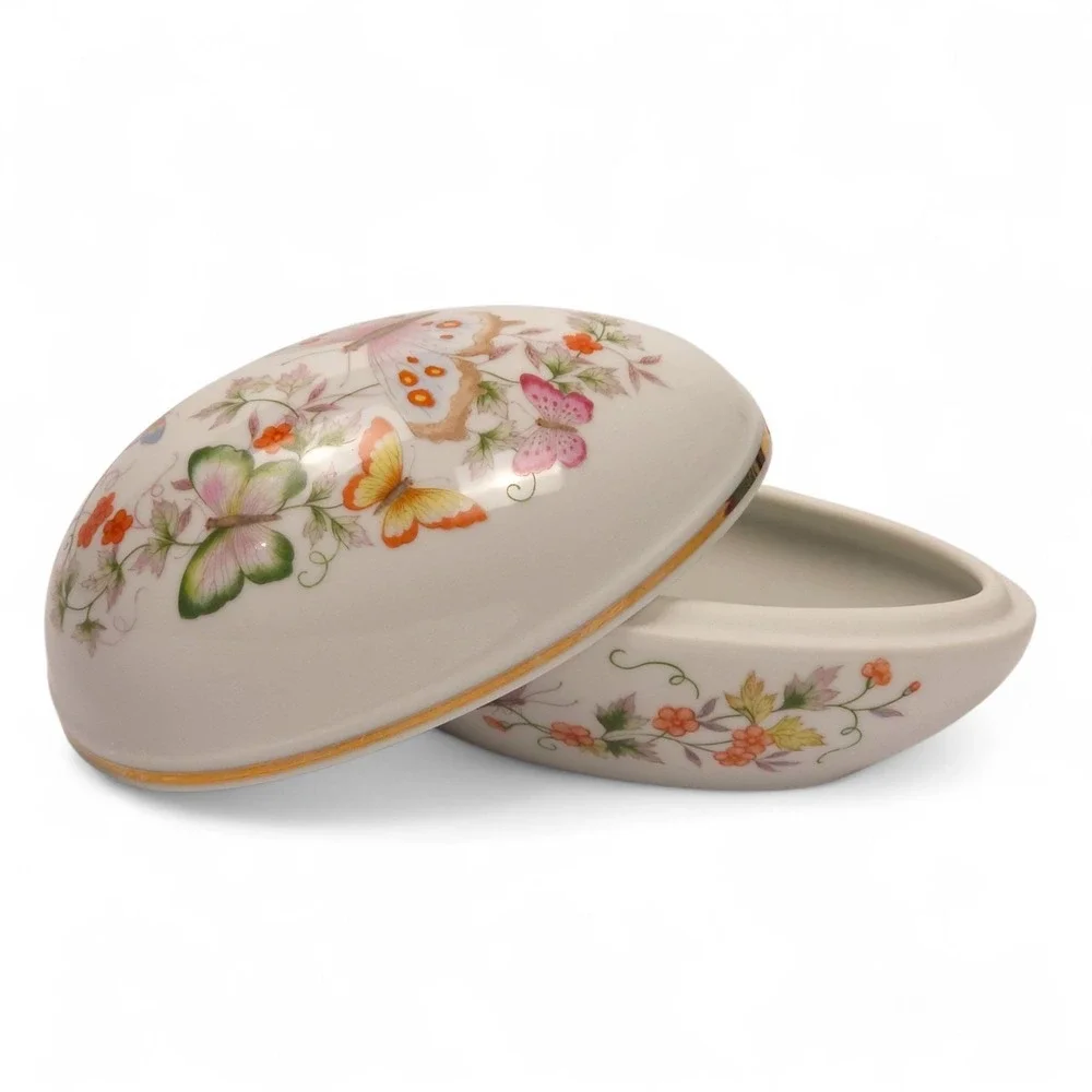 Vintage Avon Porcelain Egg Trinket Box Butterfly Fantasy 1979 Japan 22K Gold...